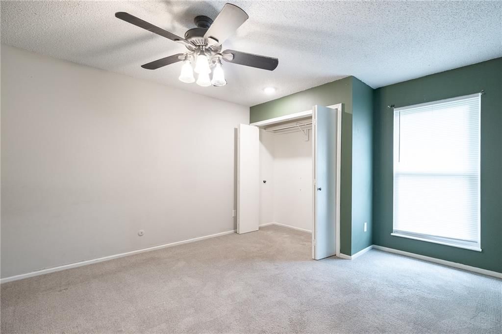 5722 N London Avenue — photo 16