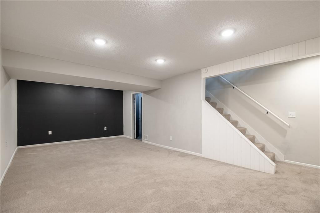 5722 N London Avenue — photo 20