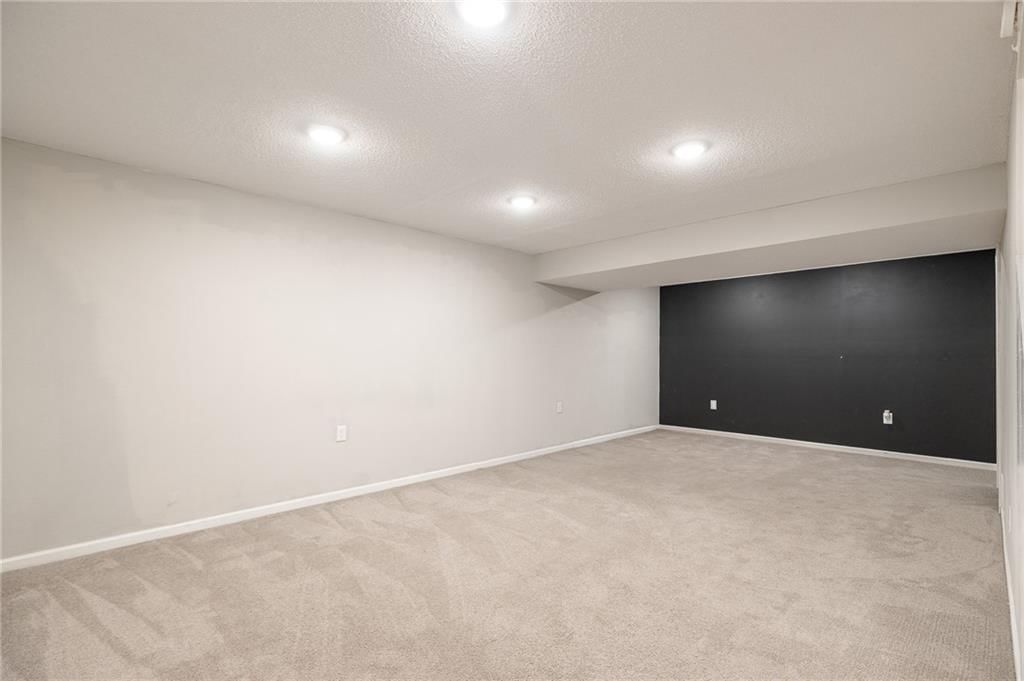 5722 N London Avenue — photo 21