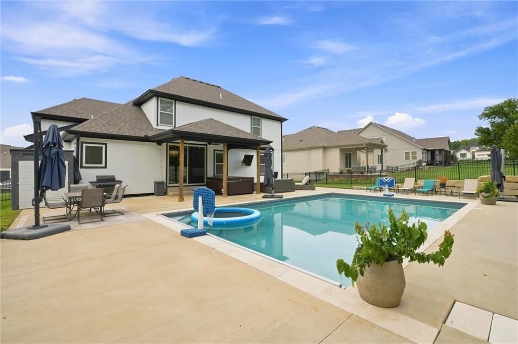 921 Foxglove Lane — photo 45