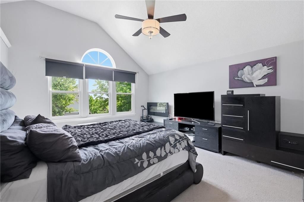 5313 NE Holiday Drive — photo 17