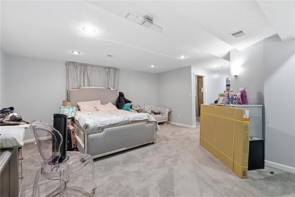 5313 NE Holiday Drive — photo 30
