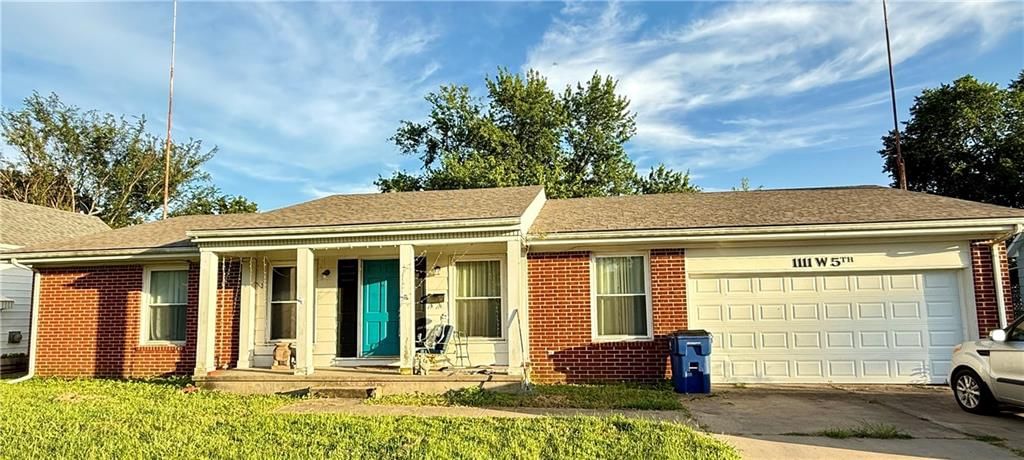 1111 W 5th Street, Coffeyville, KS