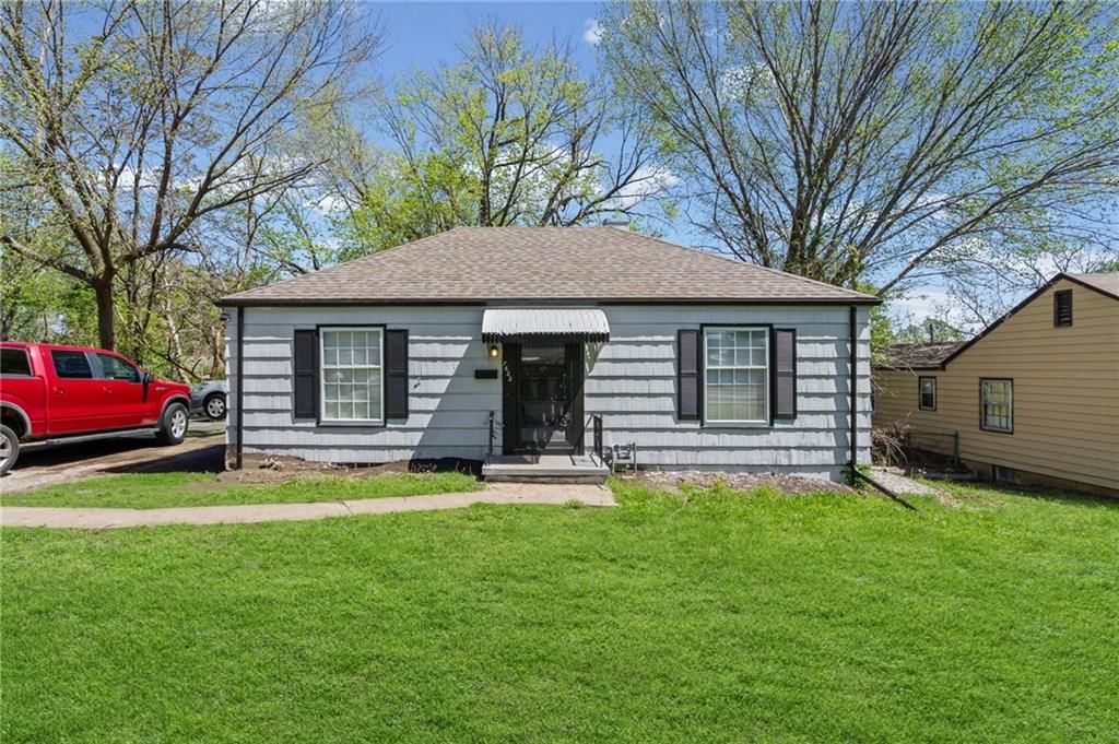 7622 Sni -A- Bar Road — photo 1