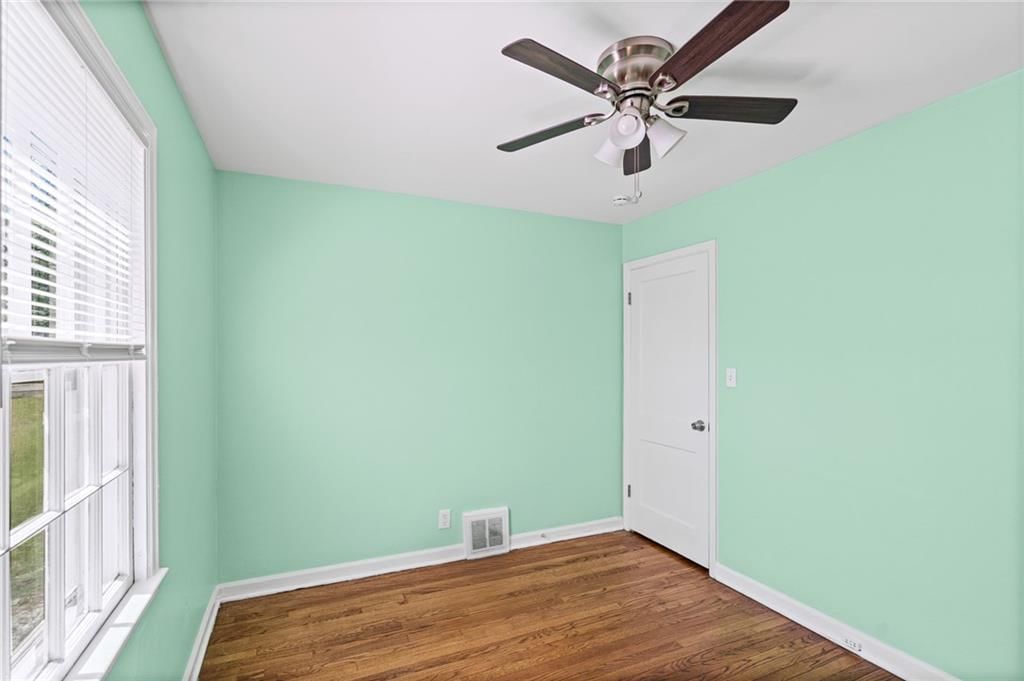 7622 Sni -A- Bar Road — photo 14