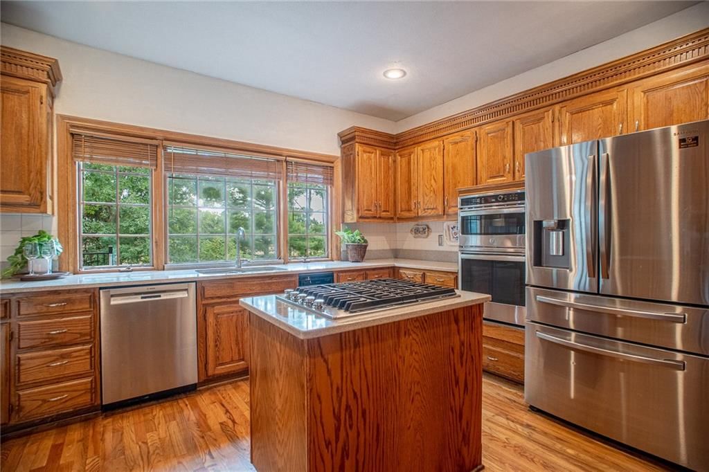 12668 Sherwood Drive — photo 13