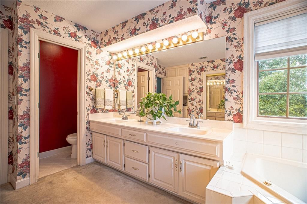 12668 Sherwood Drive — photo 24