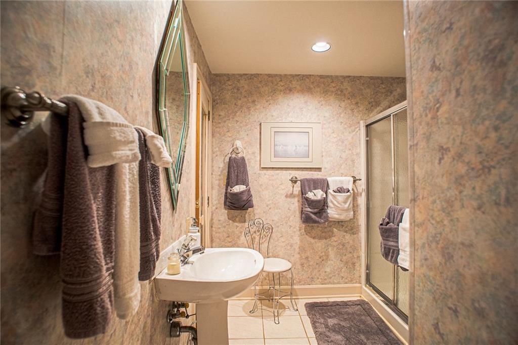 12668 Sherwood Drive — photo 33