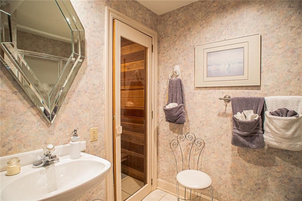 12668 Sherwood Drive — photo 34