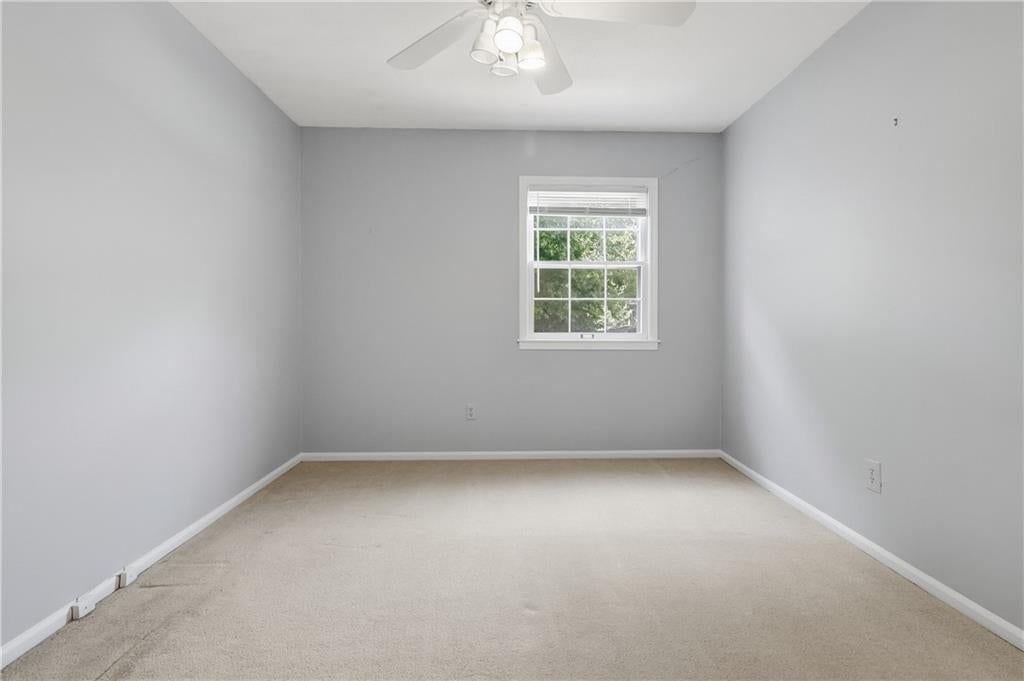 12820 Sagamore Road — photo 28