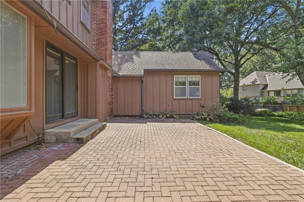 12820 Sagamore Road — photo 29