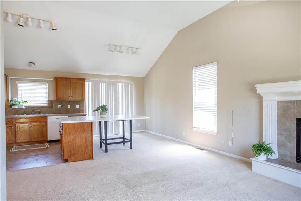 227 N 71st Street — photo 12