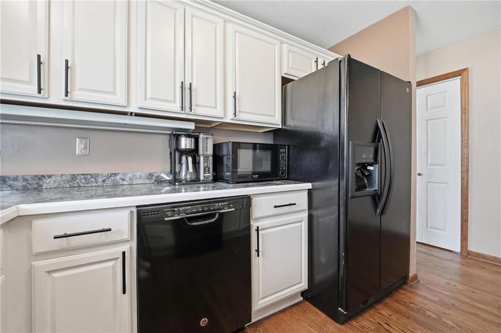 217 E 5th St Court — photo 13