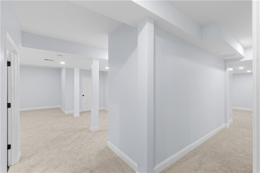 4904 N 126th Street — photo 34