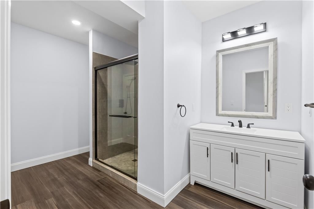 4904 N 126th Street — photo 35