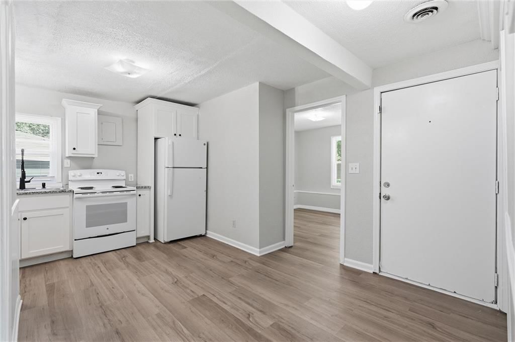 205 N 4th Street — photo 8