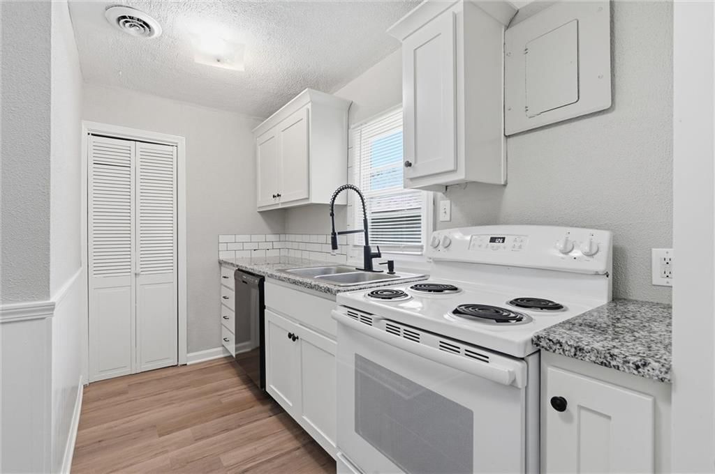 205 N 4th Street — photo 11