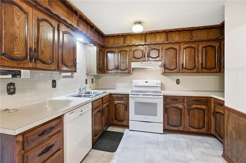 1209 SW Eugene Street — photo 25