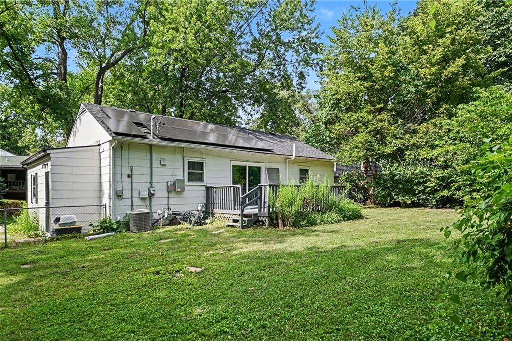 2625 Vista Street — photo 25