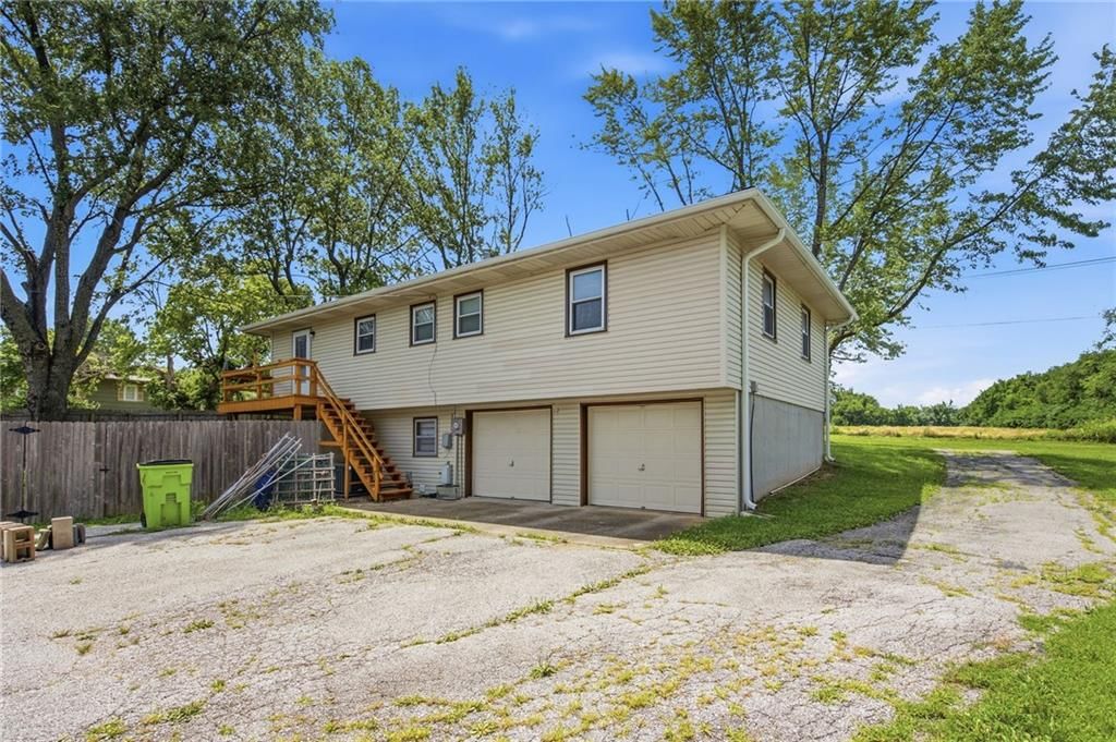 Photo 25 of 32 - 6706 E 162nd Street, Belton, MO 64012