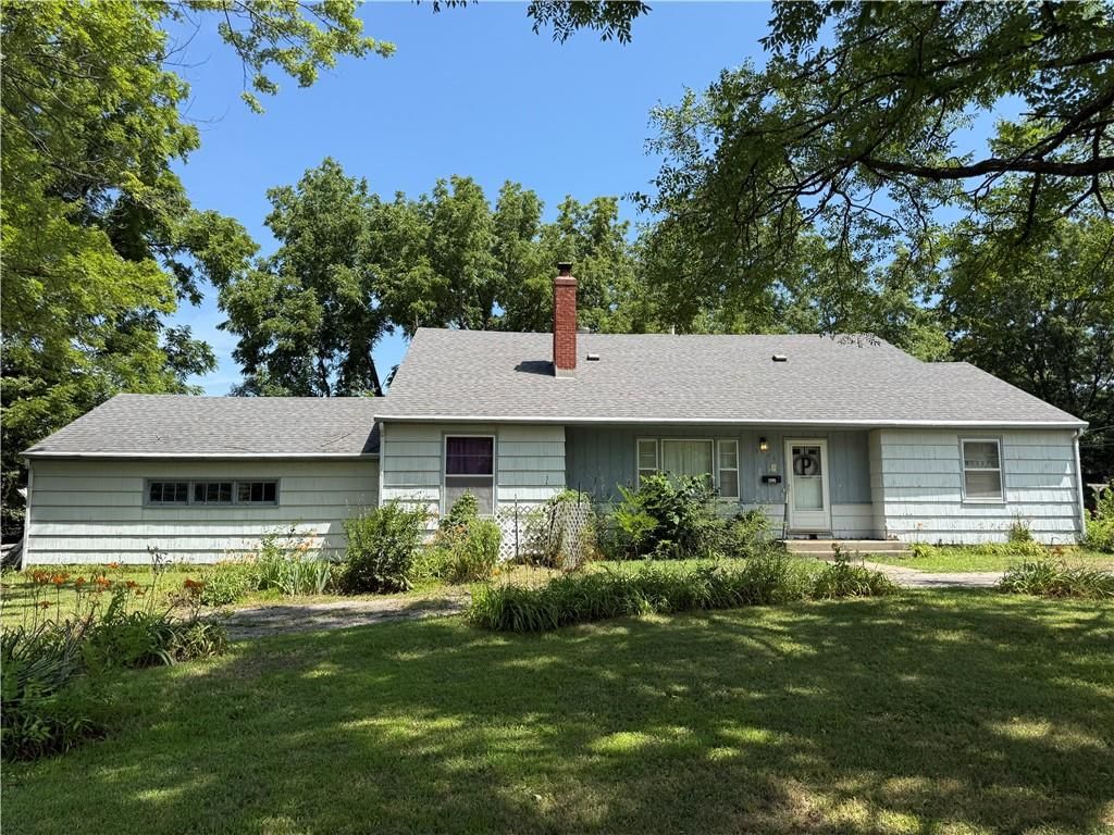 5904 E 133rd Street, Grandview, MO