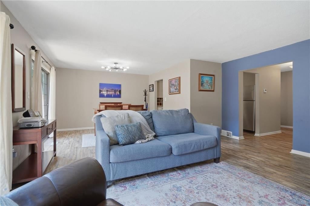 10243 FOSTER Street — photo 5