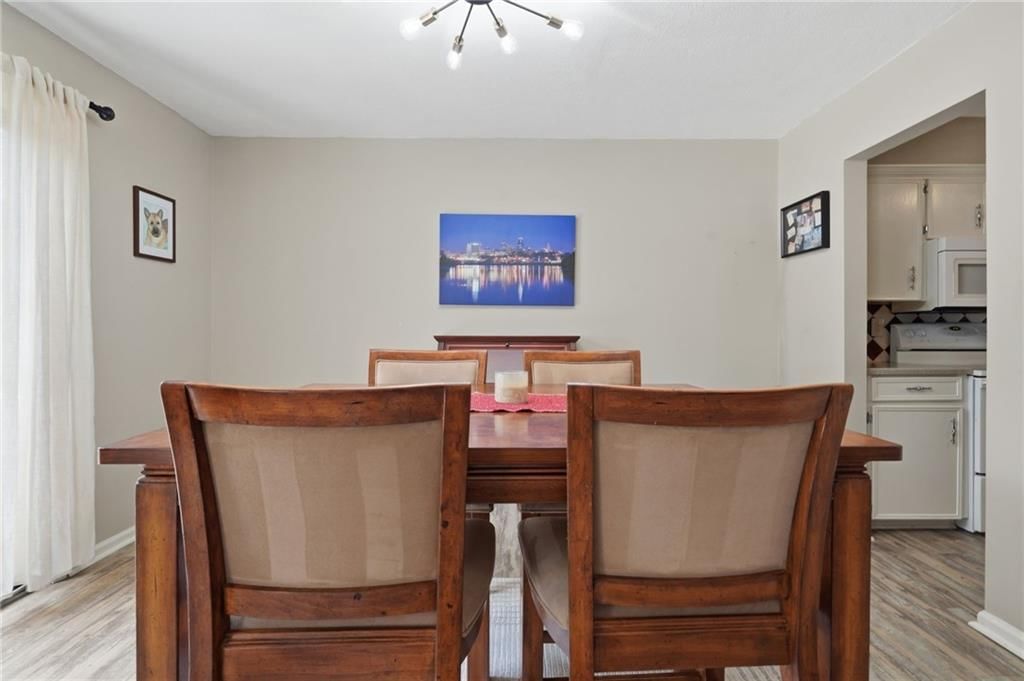 10243 FOSTER Street — photo 12