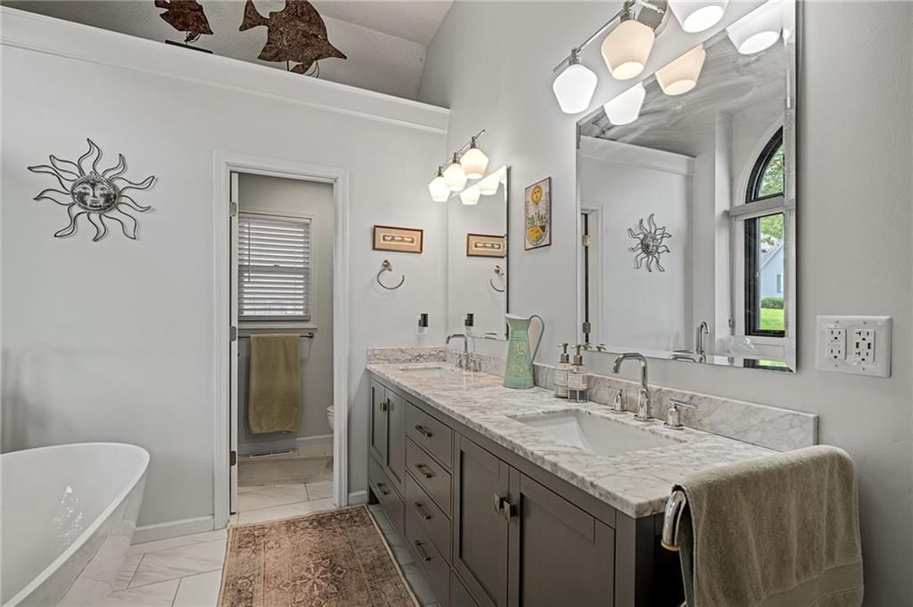 12702 W 121st Street — photo 33