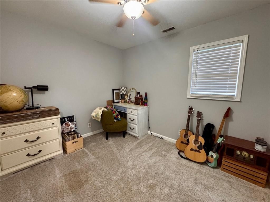 705 Washington Street — photo 10