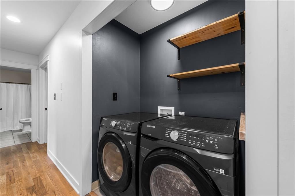 1745 Collins Drive — photo 15