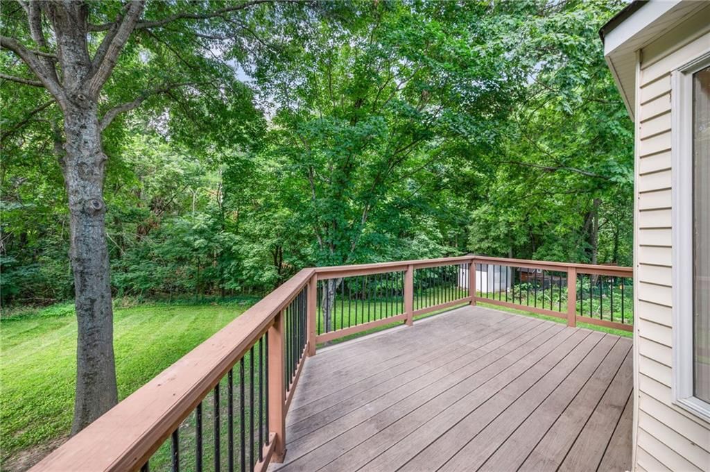 1745 Collins Drive — photo 38