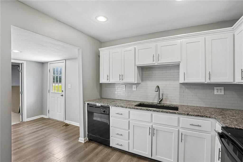 112 W Pine Street — photo 9