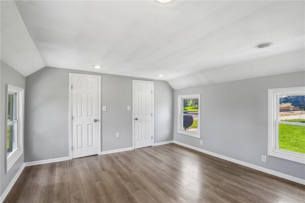 112 W Pine Street — photo 15