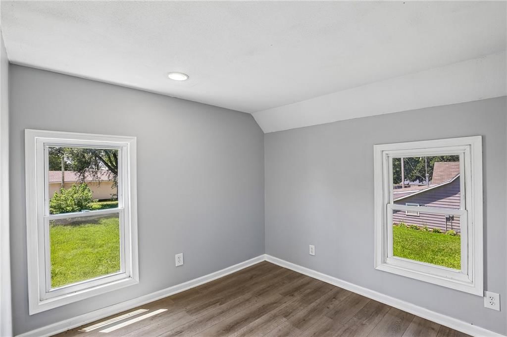 112 W Pine Street — photo 19