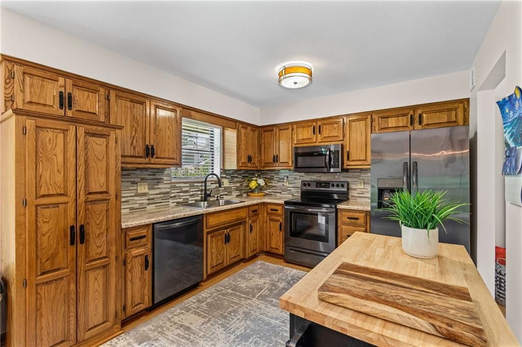 11424 N Mcgee Street — photo 8