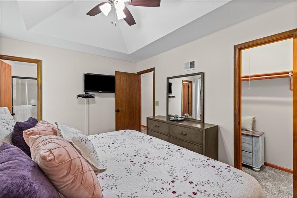 11424 N Mcgee Street — photo 18