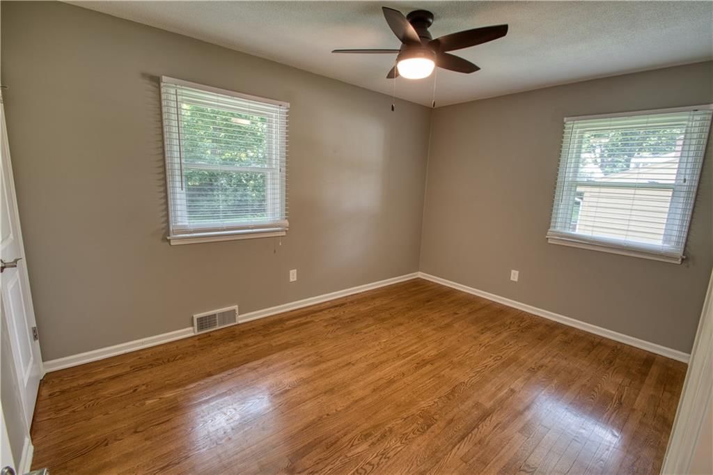 5345 Riggs Street — photo 17