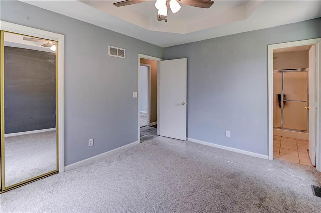 10412 N Baltimore Avenue — photo 19