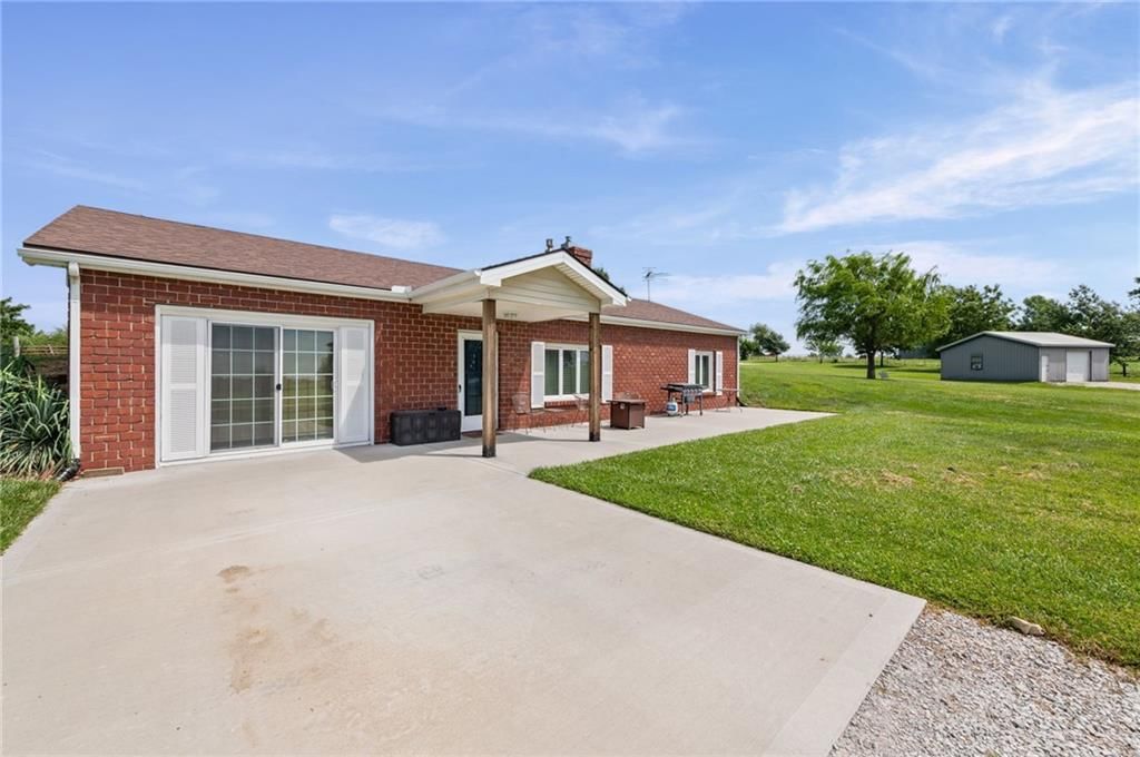 10253 SW Price Drive — photo 2
