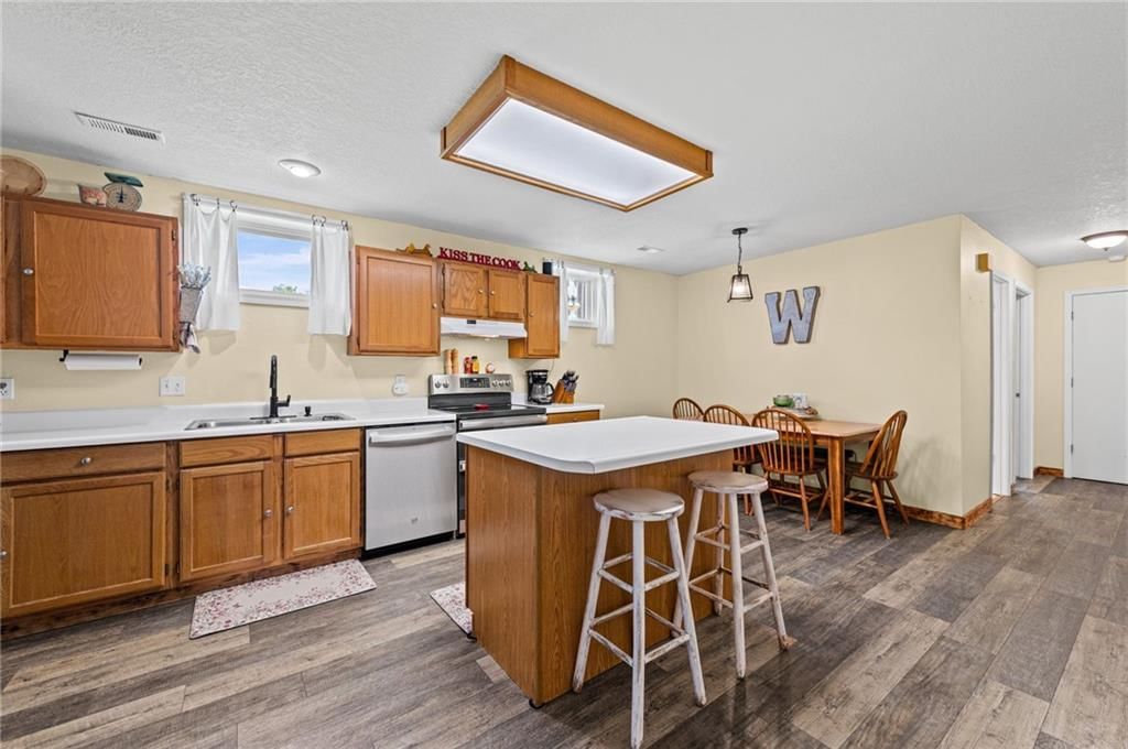 10253 SW Price Drive — photo 11