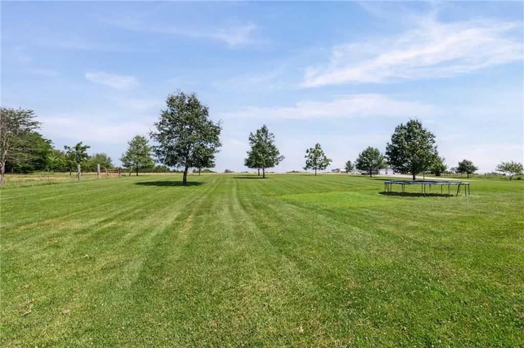 10253 SW Price Drive — photo 34