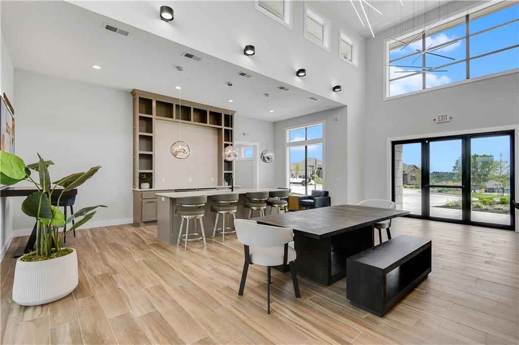 17429 Gillette Street — photo 36