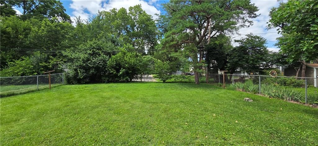 4202 W 53rd Terrace — photo 16