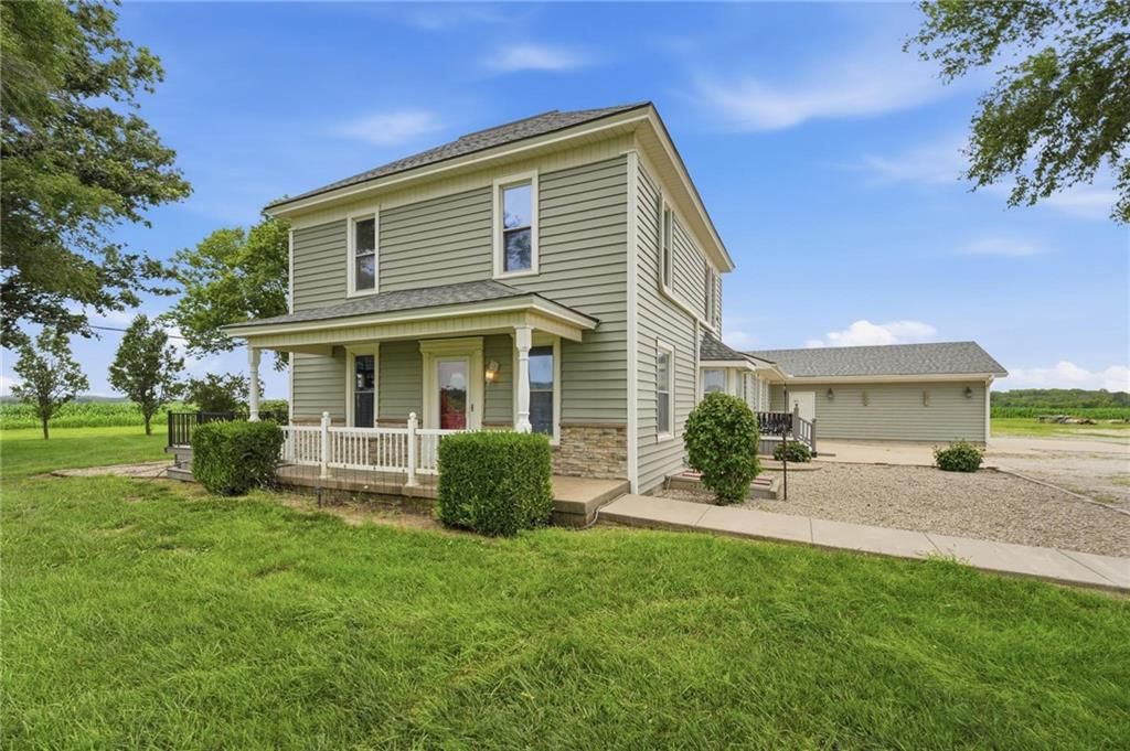 2171 Eisenhower Road — photo 3