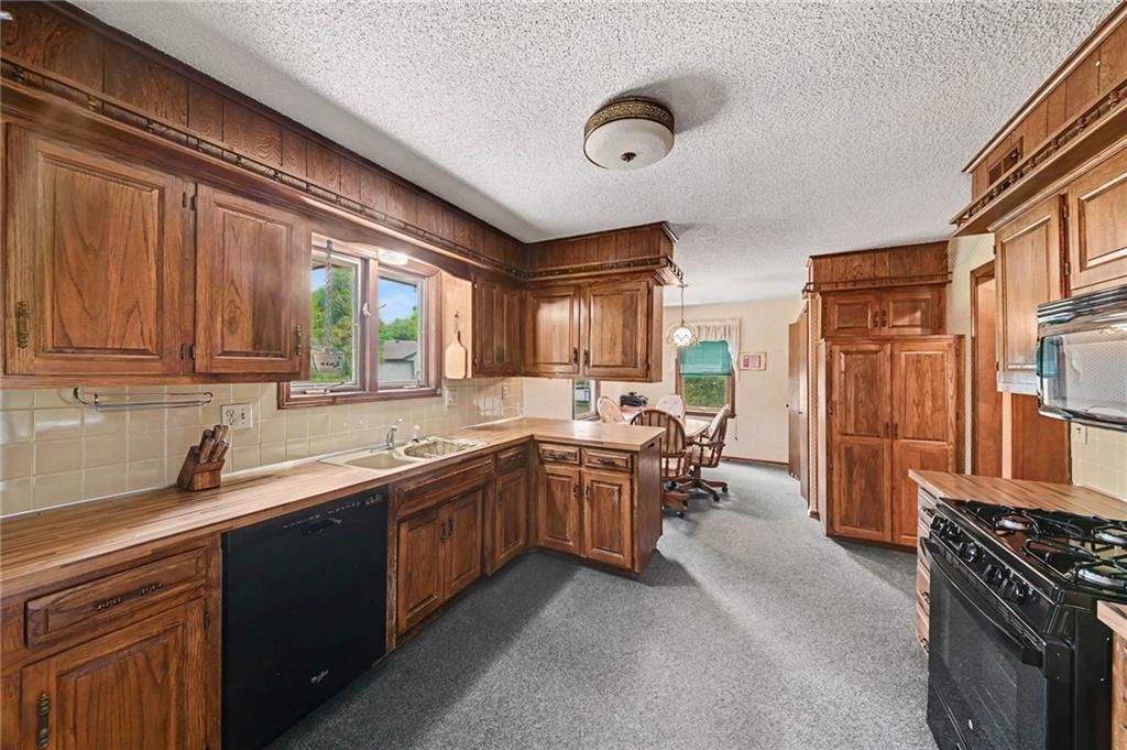 401 N Adams Street — photo 11
