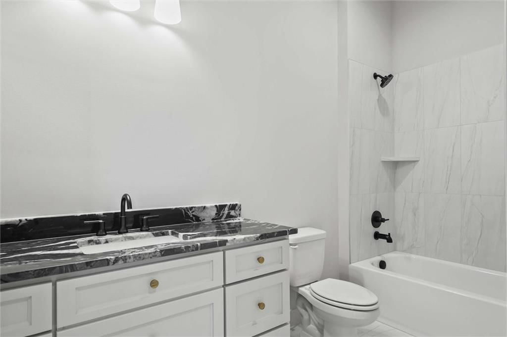 2944 W 133rd Terrace — photo 32
