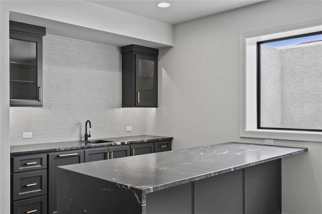 2944 W 133rd Terrace — photo 34