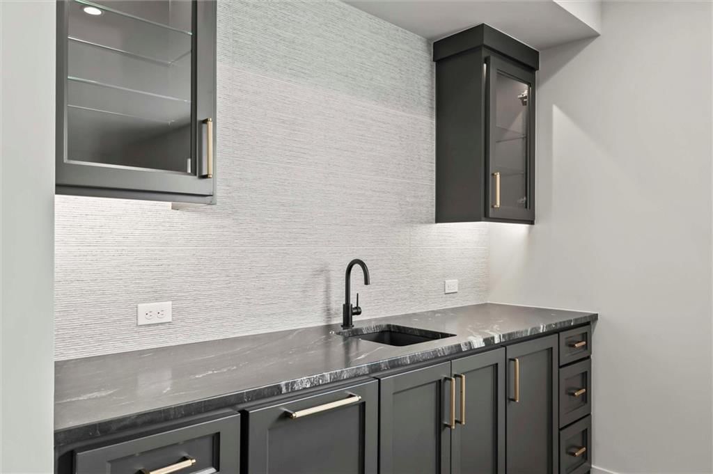 2944 W 133rd Terrace — photo 35