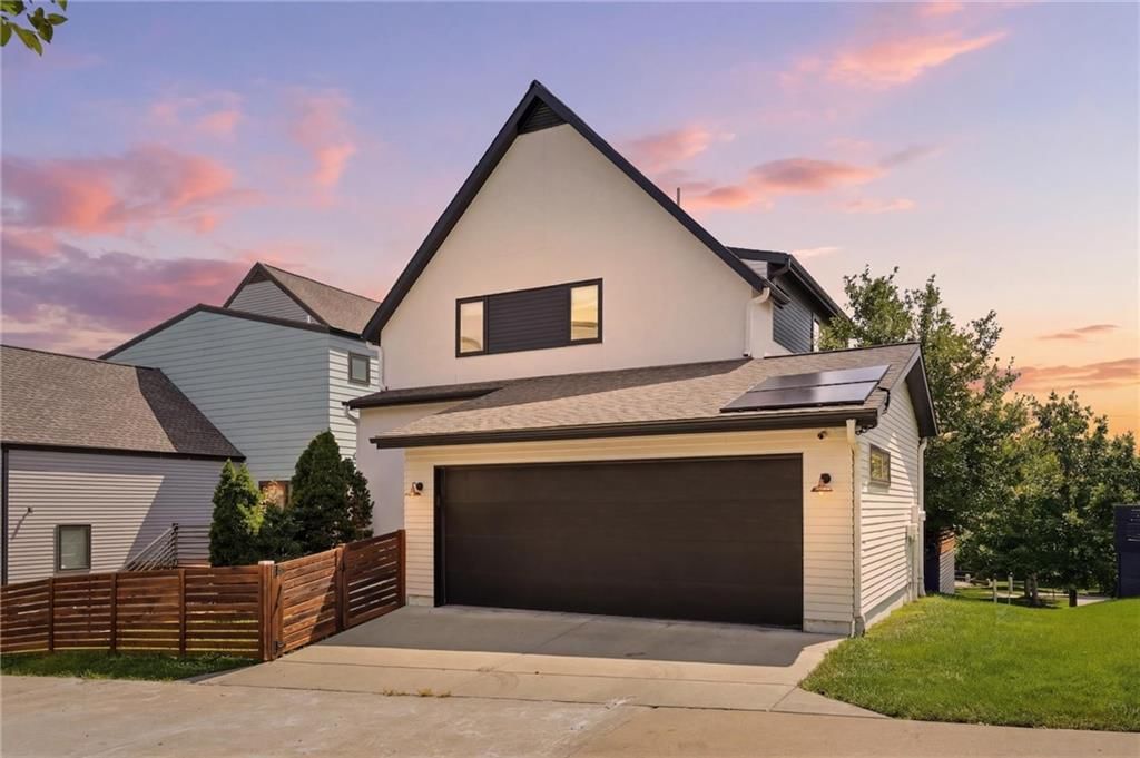 2436 Forest Avenue — photo 39