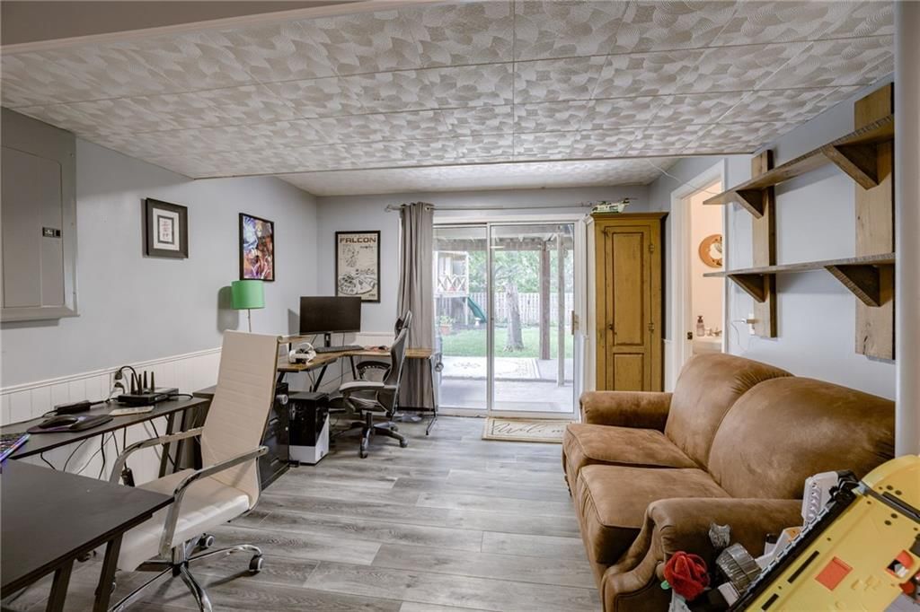 1118 SW Eastman Court — photo 29